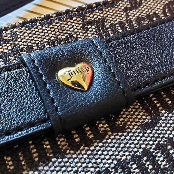 NEW Juicy Couture "Peek a Bow" Gothic Status Wristlet - Picture 2 of 6